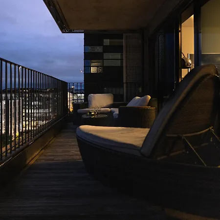 Spacious Modern 3br At Barcode Oslo