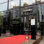 Spacious Modern 3br At Barcode
