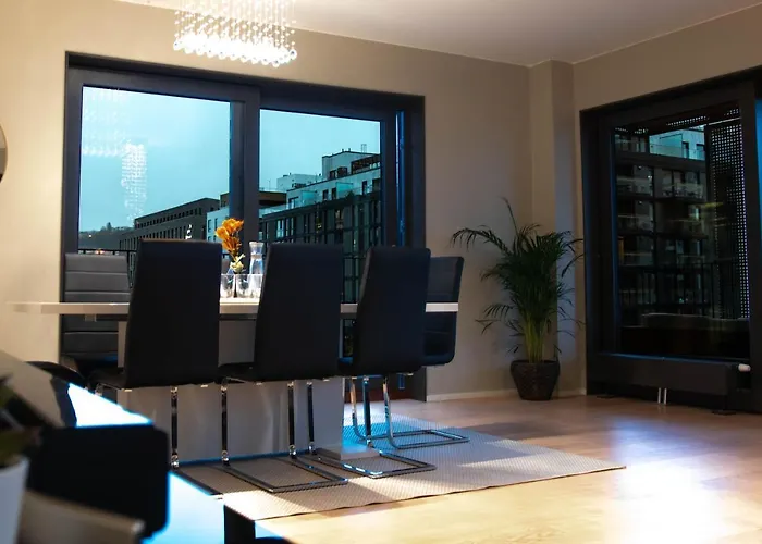 Spacious Modern 3br At Barcode Apartamento