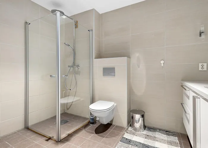 Spacious Modern 3br At Barcode Apartamento
