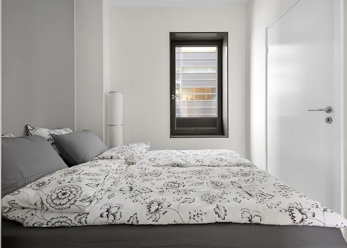 Spacious Modern 3br At Barcode