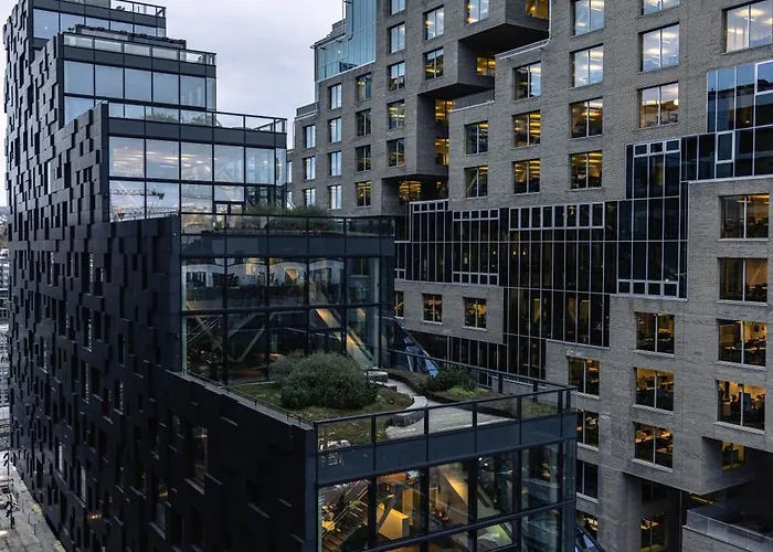 Spacious Modern 3br At Barcode Apartamento