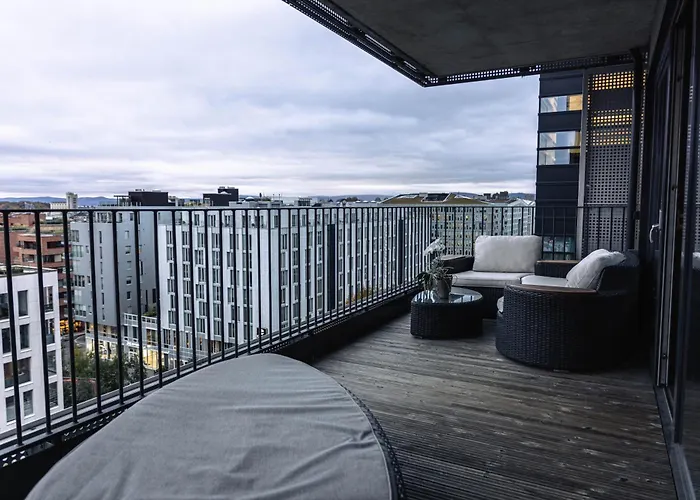 Spacious Modern 3br At Barcode *
