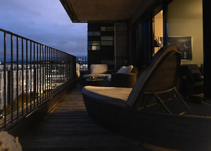 Spacious Modern 3br At Barcode Oslo
