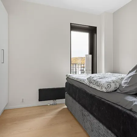 Spacious Modern 3br At Barcode * 오슬로